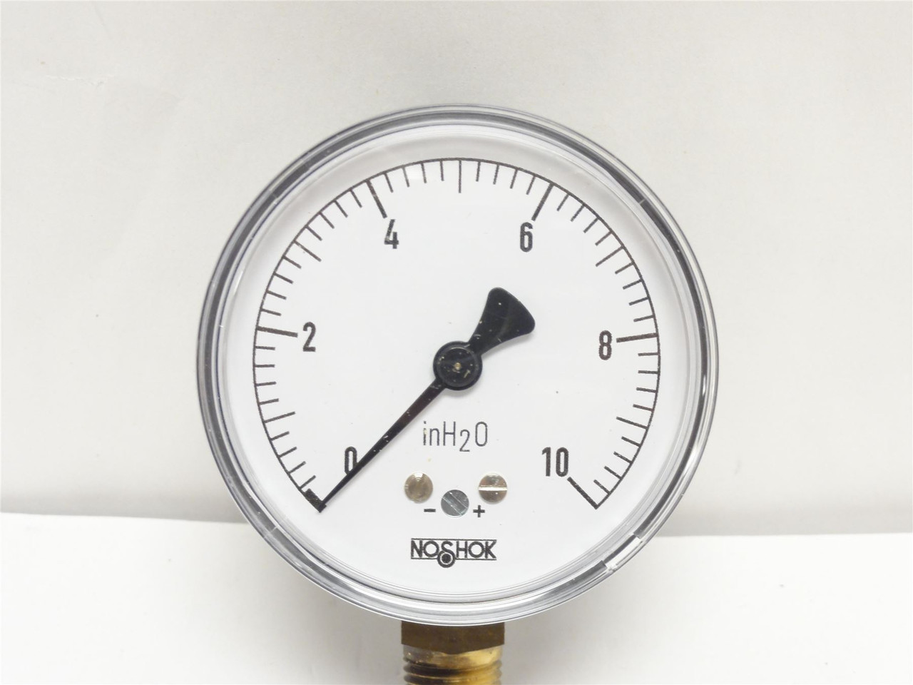 Noshok 25-200-10-inH2O; Pressure Gauge; 2.5" Dial; 1/4NPT