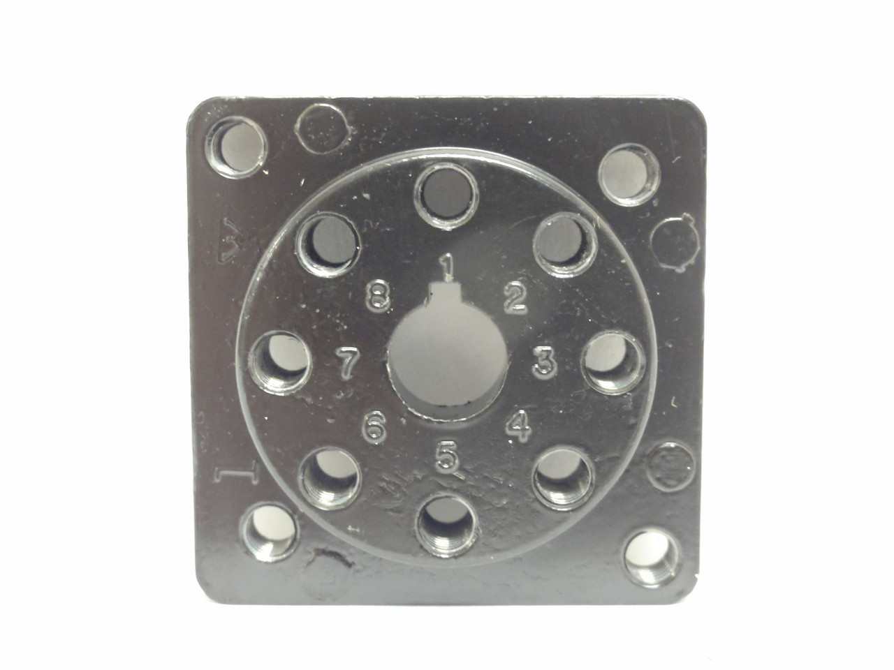Clippard R-111; Panel Mounting Subplate
