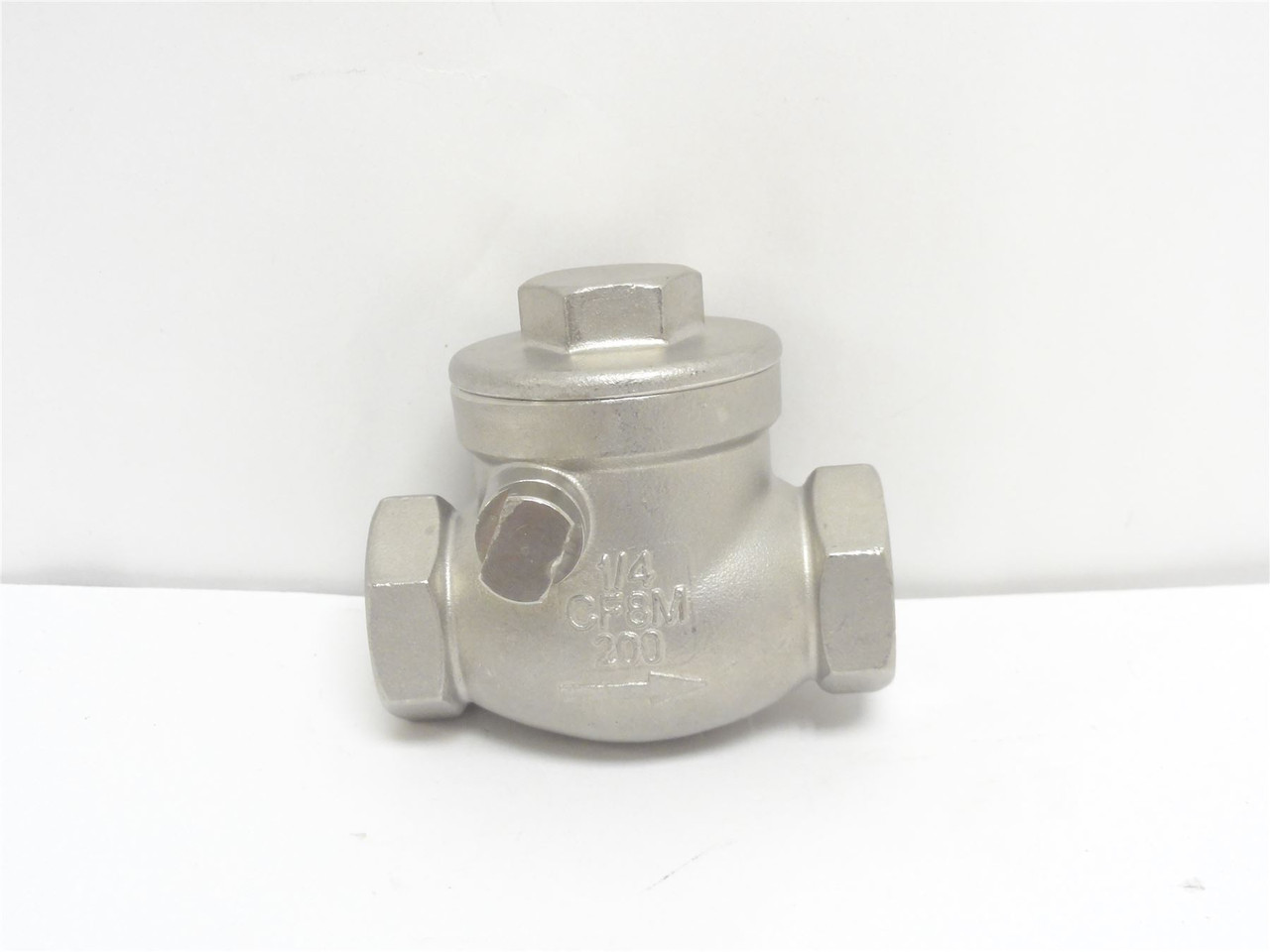 Industry-Std 61DU88; Swing Check Valve; SS; 1/4NPT; CF8M Body
