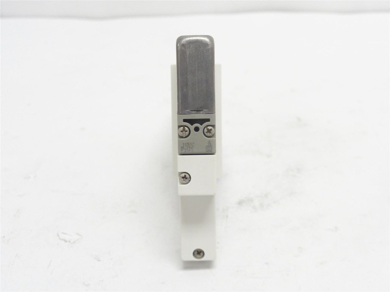 SMC VQ2100-31; Solenoid Air Valve; 0.1-0.7MPa; 110VAC