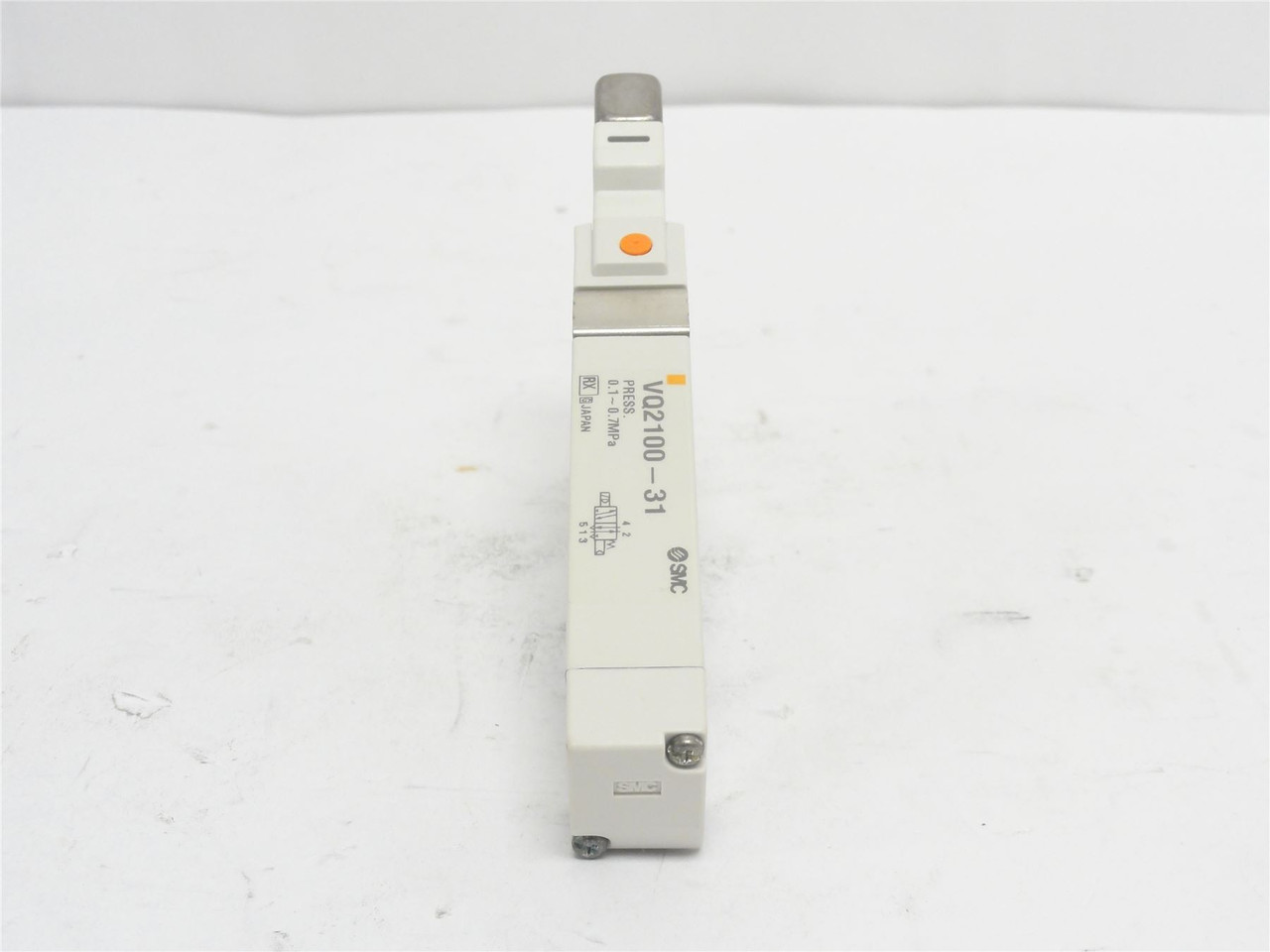 SMC VQ2100-31; Solenoid Air Valve; 0.1-0.7MPa; 110VAC