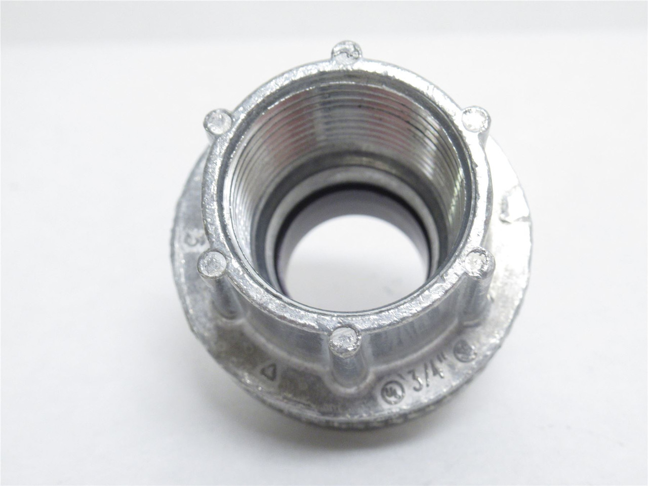 Raco 1703; Rigid Hub; Size: 3/4"; Zinc; Insulated
