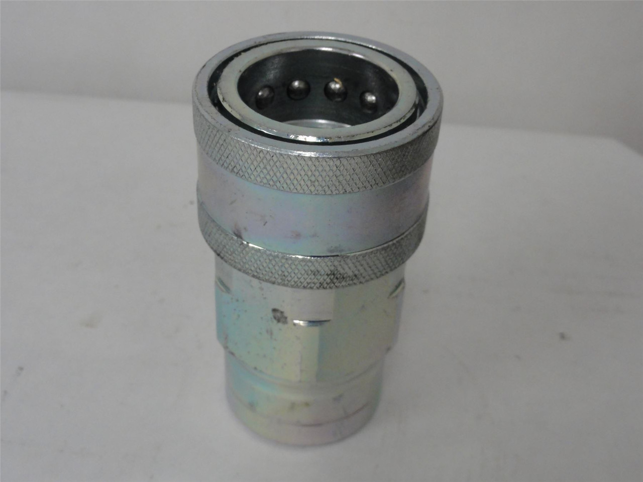 Dixon 8AGF8-PV; Hydraulic Coupler; 1" NPT; 1" Body Size