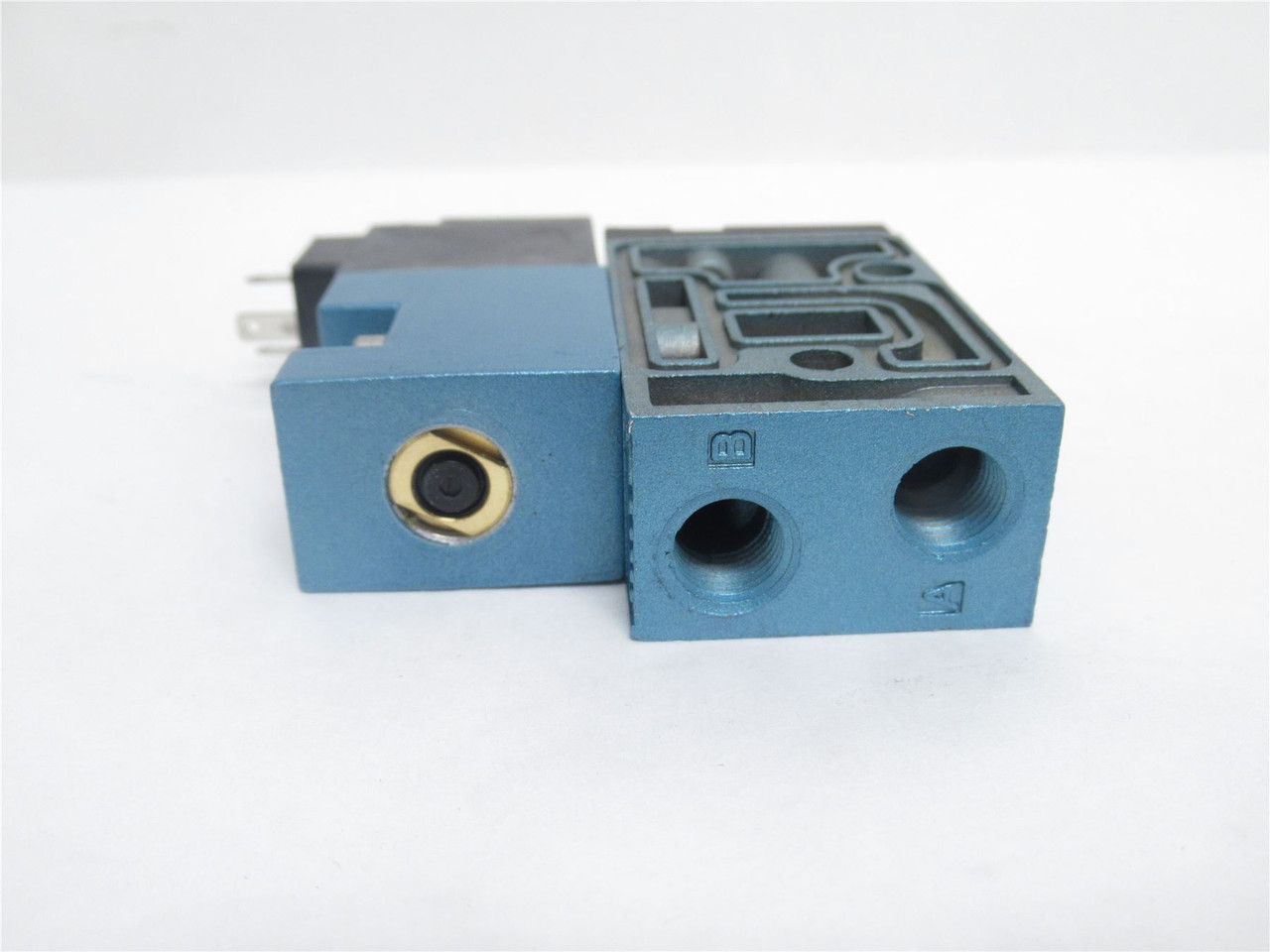 MAC 45A-MAC-DAAJ-1KJ; Air Solenoid Valve 0-120PSI; 110/120V