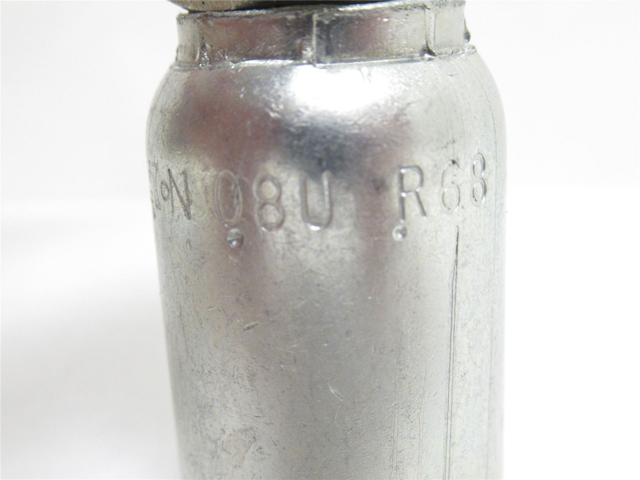 Eaton 08U-R68; Male Swivel 90Deg; 1/2" Hose x 1/2 BOSS