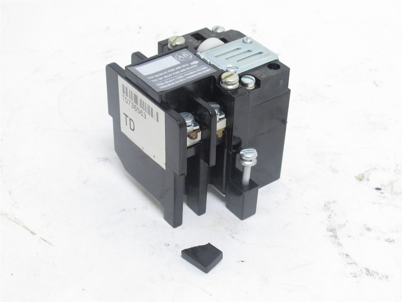 Allen-Bradley 700-NT; Pneumatic Time Delay Relay; 0.2-60s