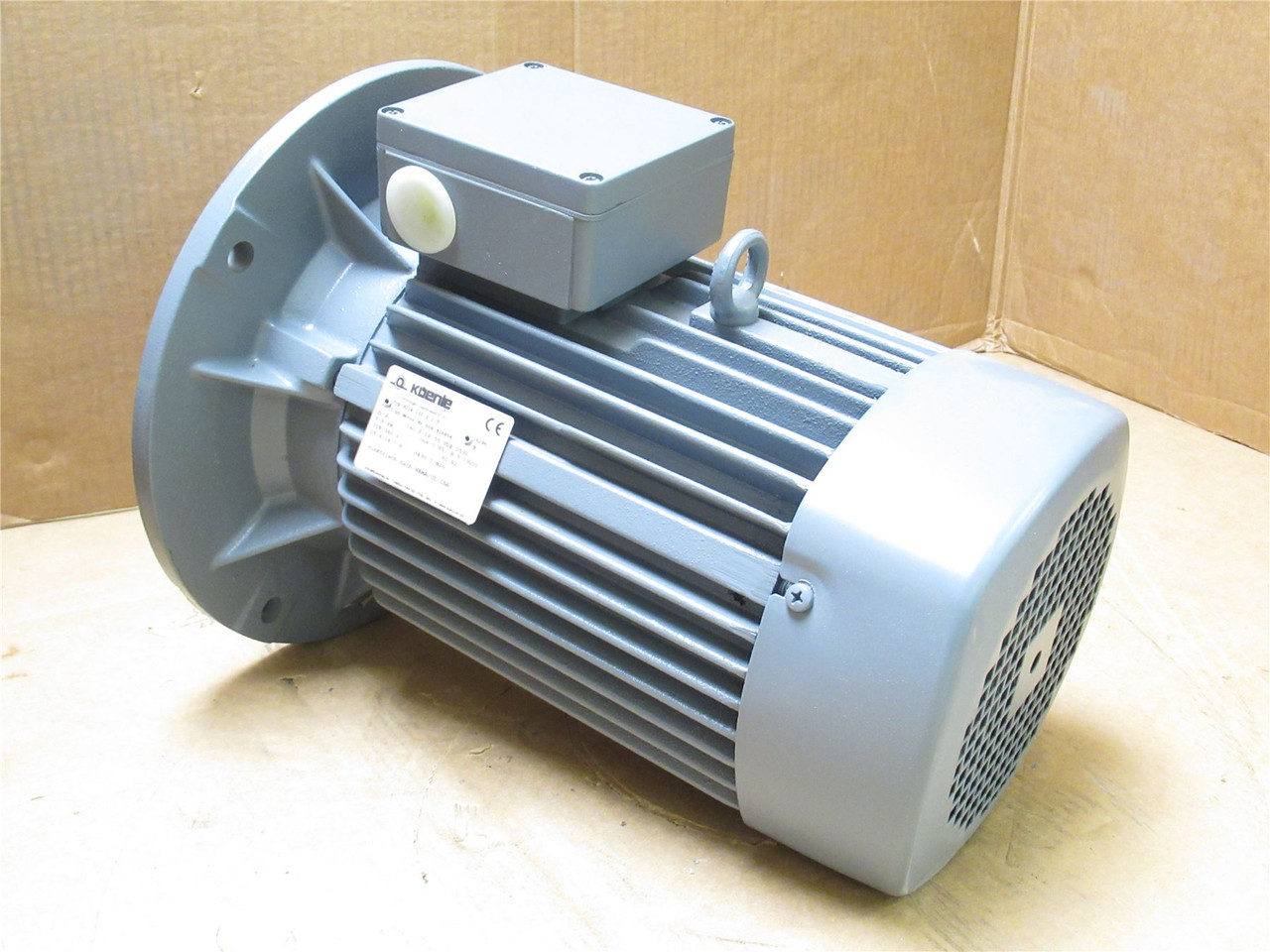 Koenie K21R 132 S 2 T; AC Motor 6.6kW; 208/360V; 3430RPM; 3PH