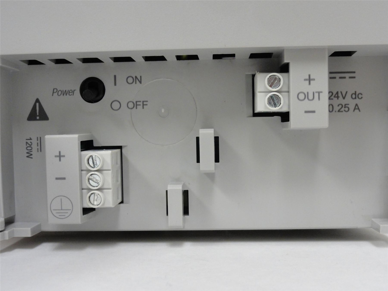 Allen-Bradley 1768-PB3; Power Supply; 24VDC; 90W