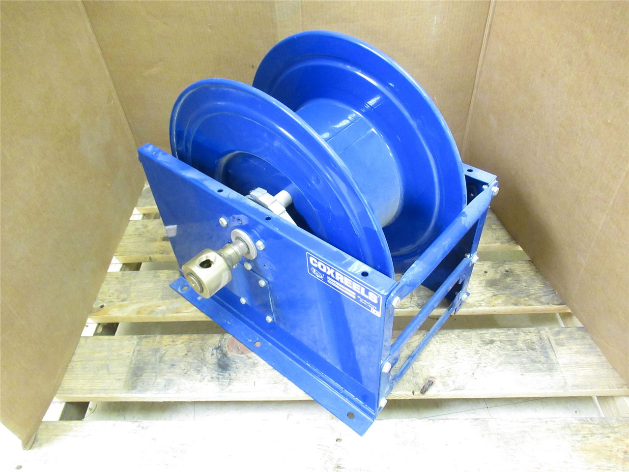 Coxreels SLPL-550; Spring Return Hose Reel; Parts Missing