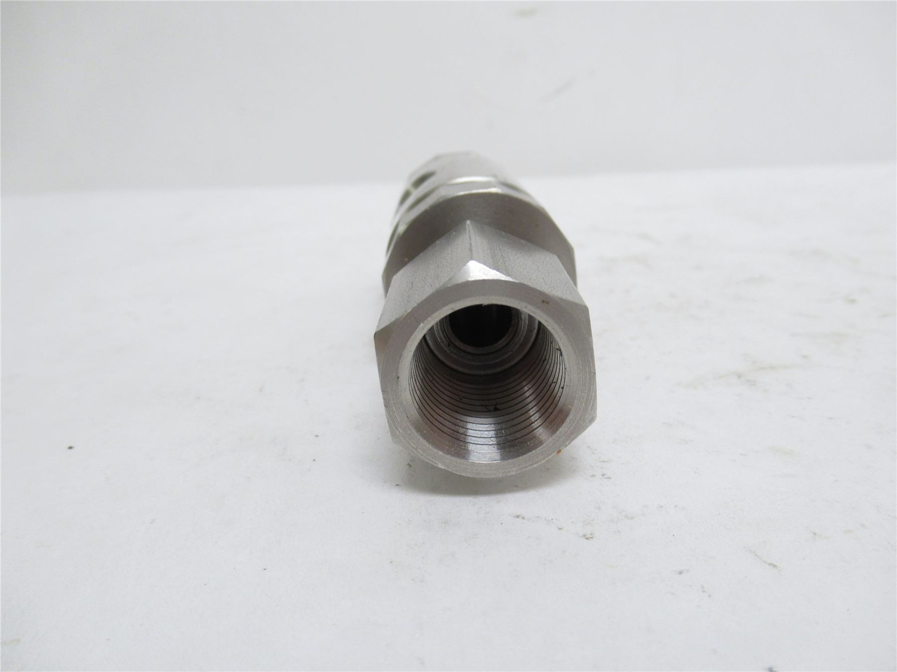 CHAD Equipment CMP-01680; Arbor Swivel; SS; 3/8NPT x 1/2NPS