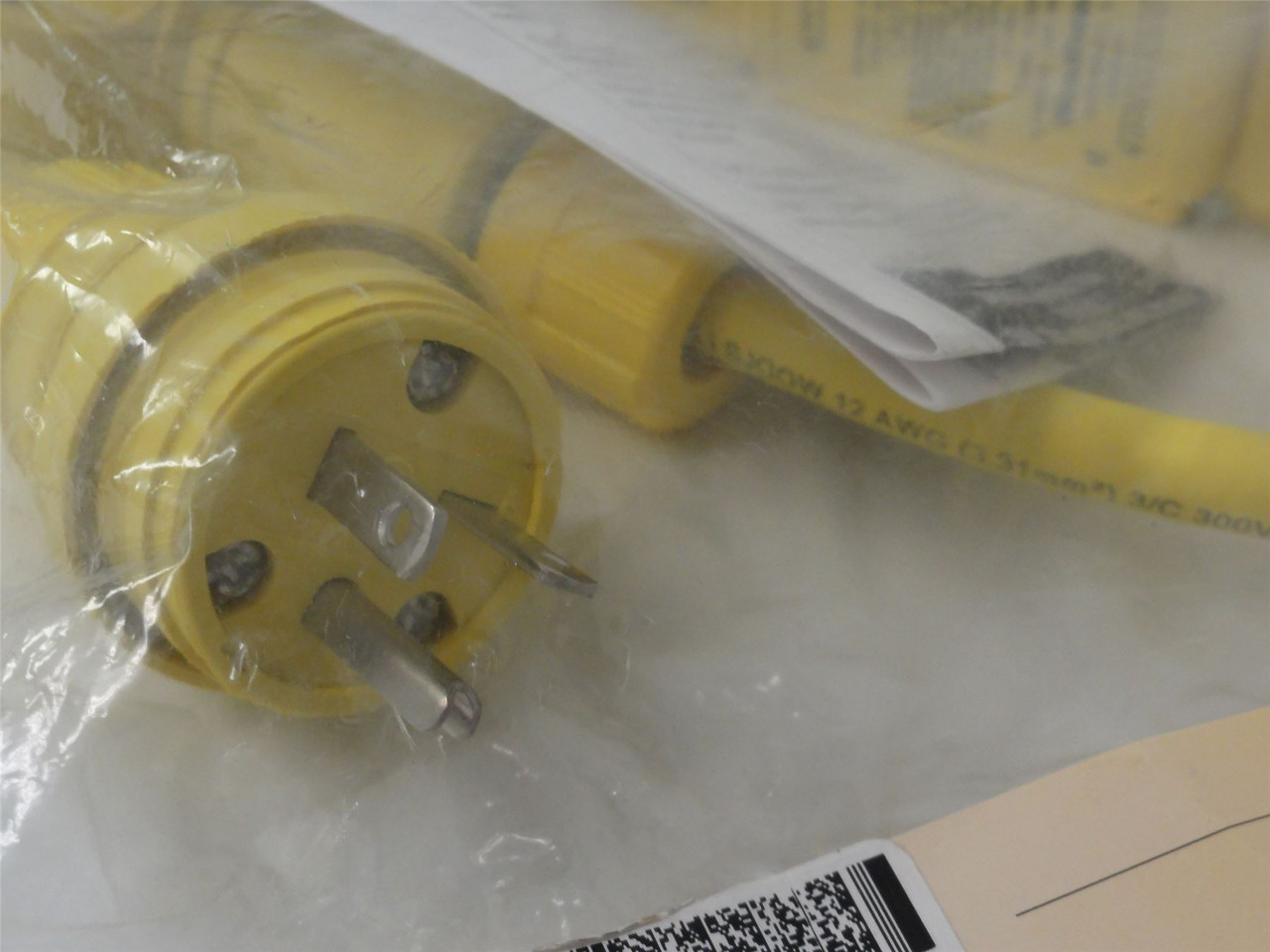 Woodhead 1301530122; CFCI Cordset; 1Ft; 20A; 120VAC; 20052-1