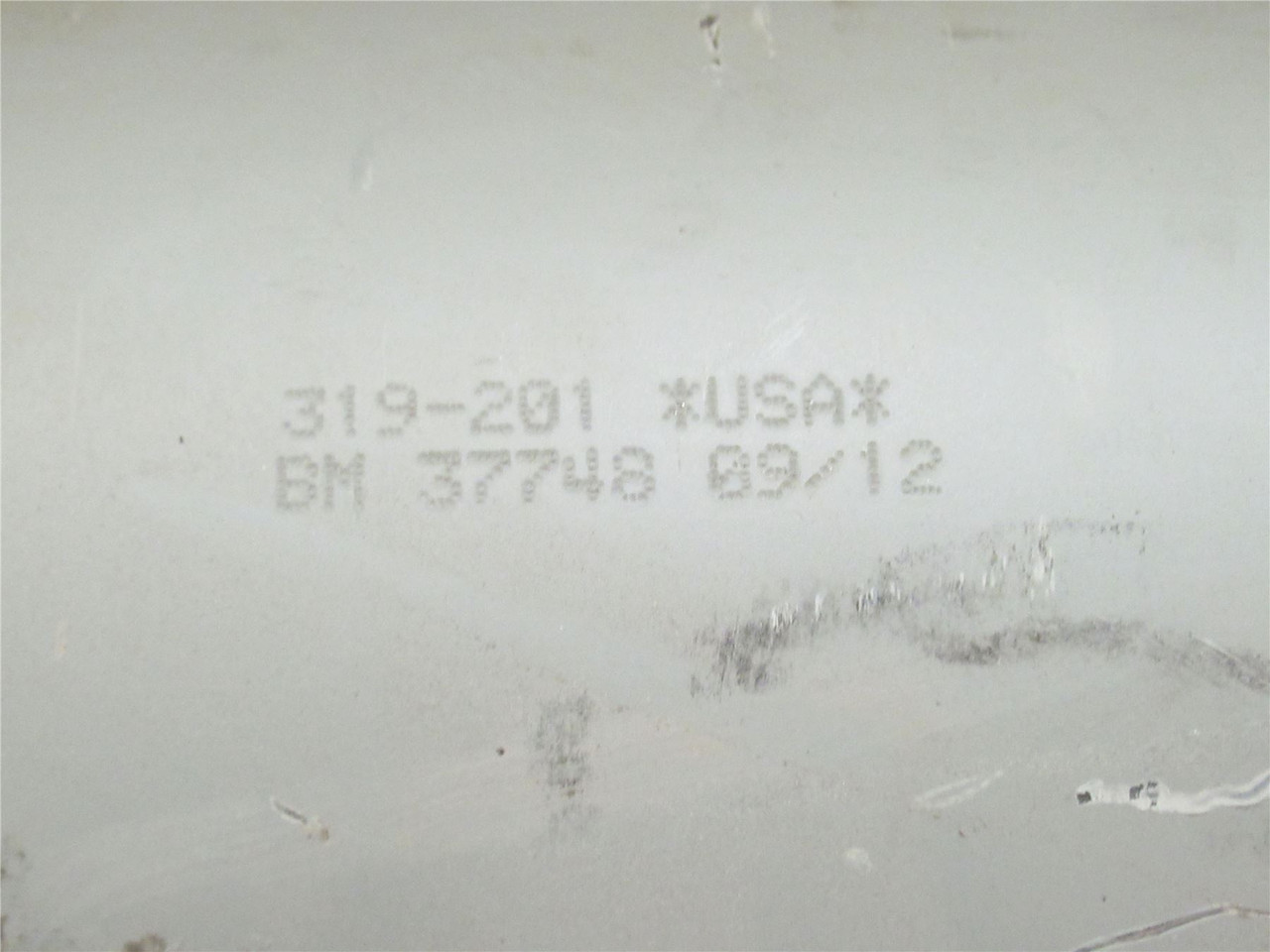 MFG- BM 37748; Hydraulic Cylinder 319-201; 4-1/2" Tube OD