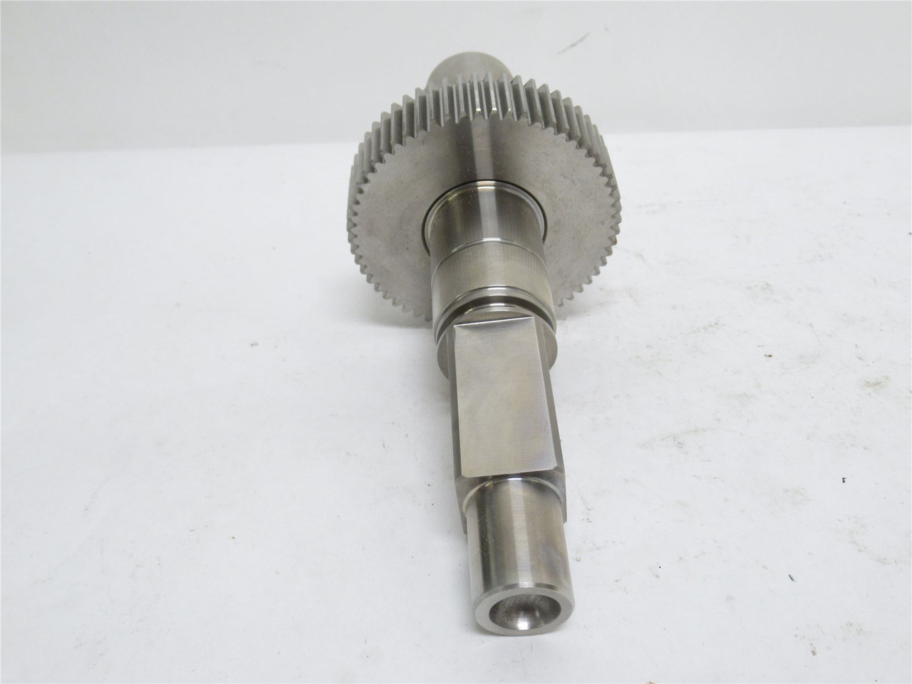 SPX MO3AP225668; APV  Rotary Gear Shaft; Short #3H; 9" L