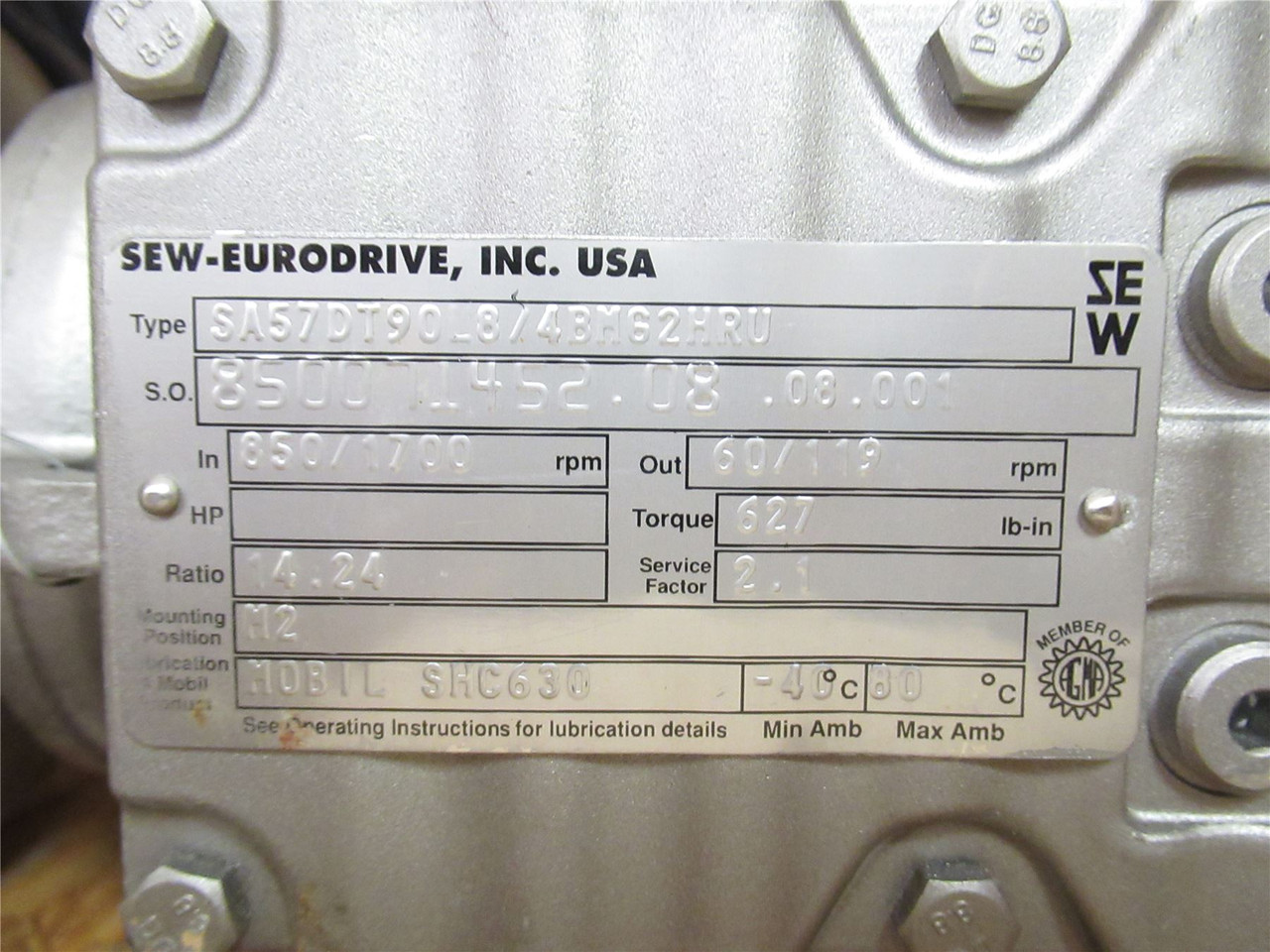 SEW SA57DT90L8/4BMG2HRU; AC Gearmotor; 2-Speed; 14:24 Ratio