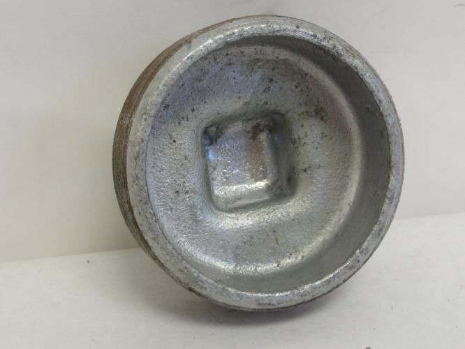 Industry-Std 2WJ75; Square Plug; Galvanized; 3 MNPT; Class: 150