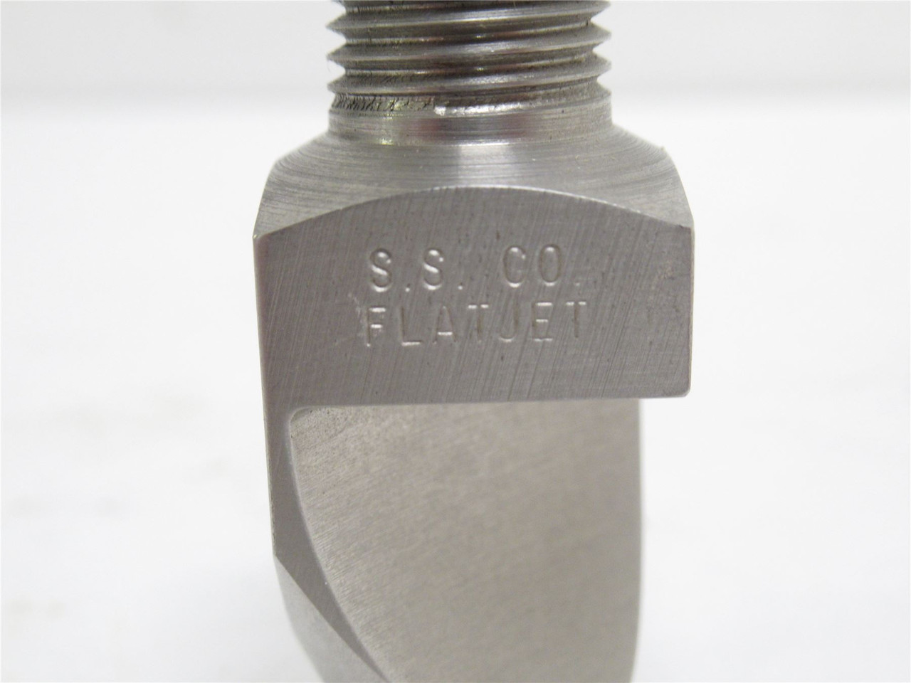 Spraying Systems 1/4P-SS5010; Deflector FlatJet Nozzle; SS