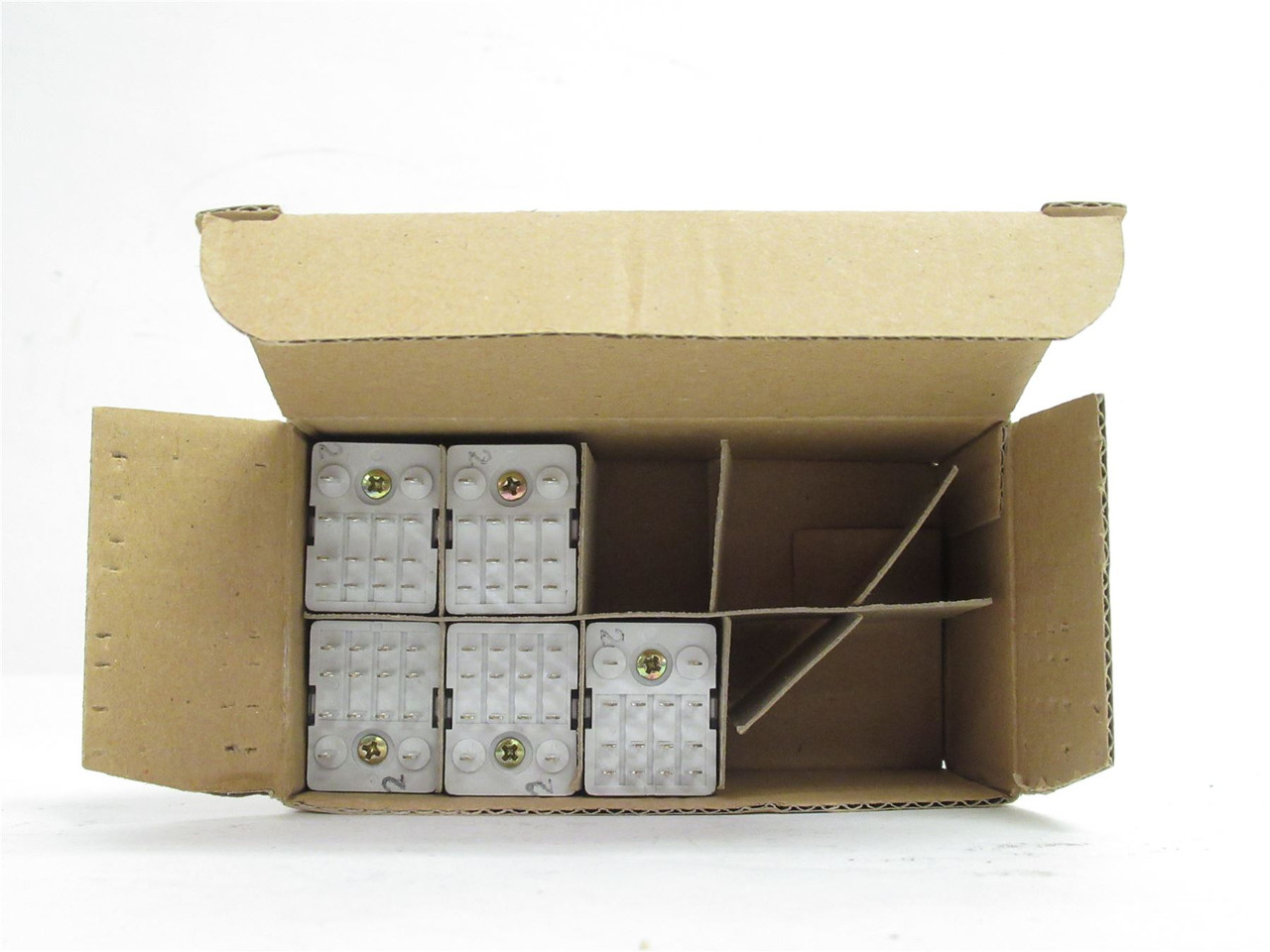 ABB 1SVR405613R1000; Box-5 Relay; 4PDT; 24VDC; Coil: 24VDC