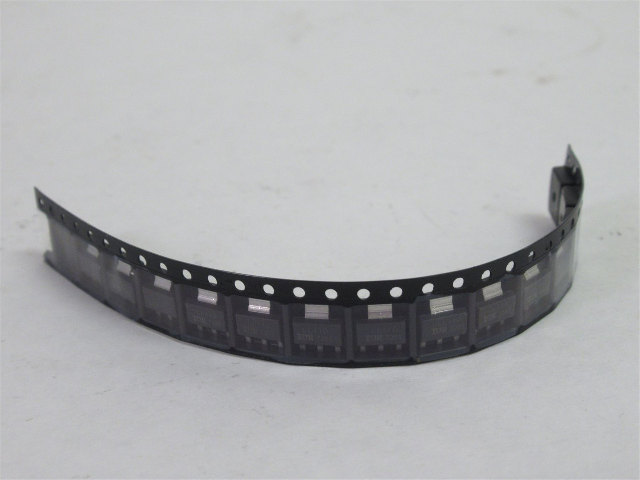 Vishay IRLL110 ; Lot-11 MOSFET N-Chan; 100V; 1.5A