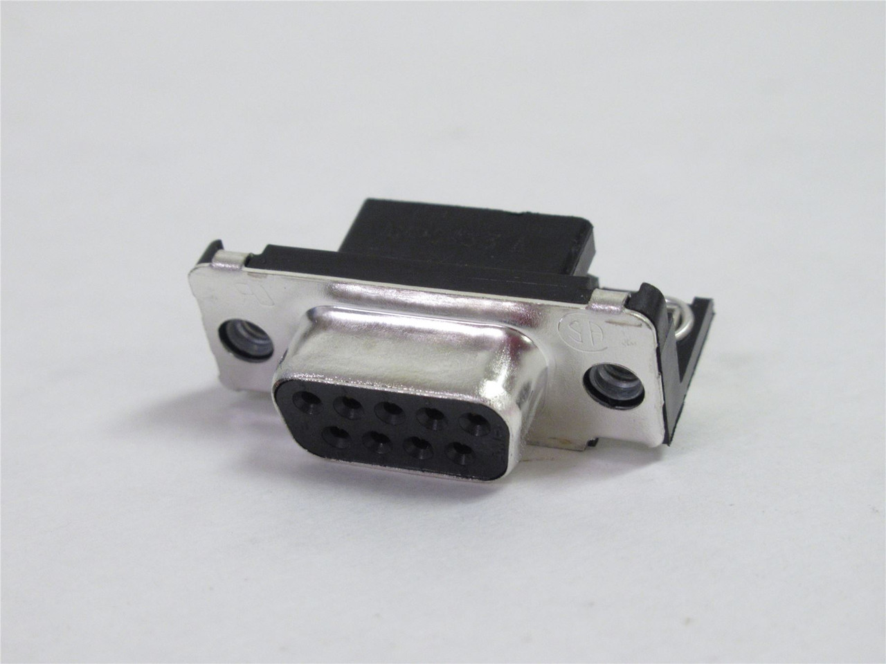 Tyco 5747844-4; Box-15 D-Sub Connector RCPT R/A; 9-Pin