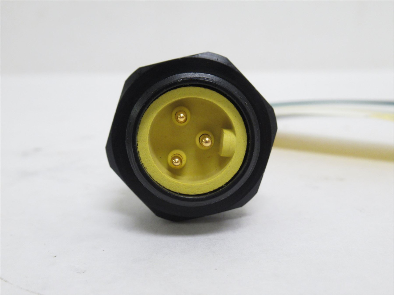 TPC 84300; Bulkhead Receptacle; Male; 3-Pin