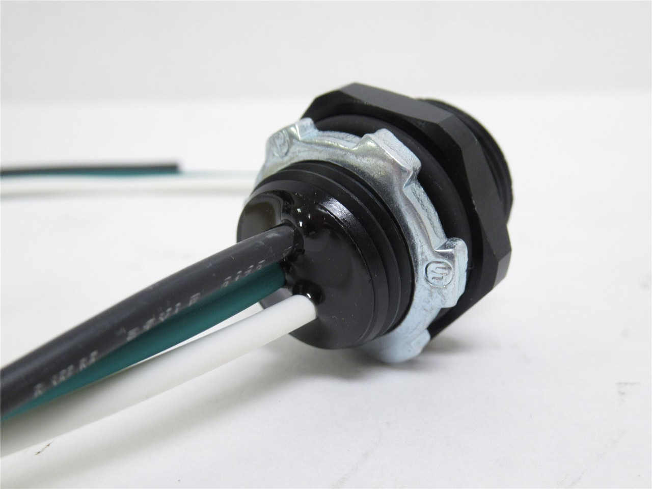 TPC 84300; Bulkhead Receptacle; Male; 3-Pin