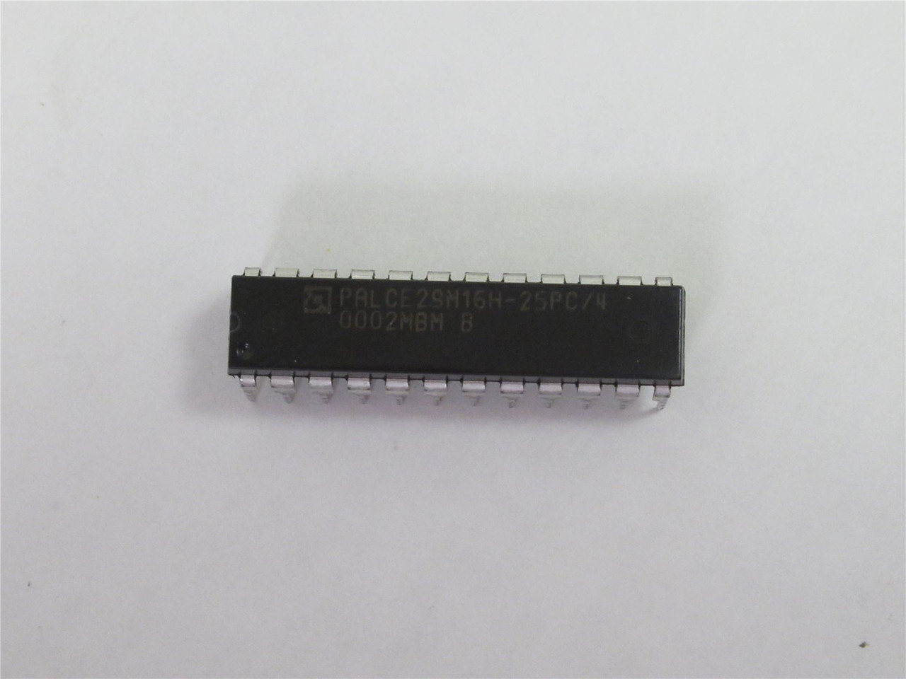 AMD PALCE29M16H-25PC/4; Lot-10 Programmable Logic ICs