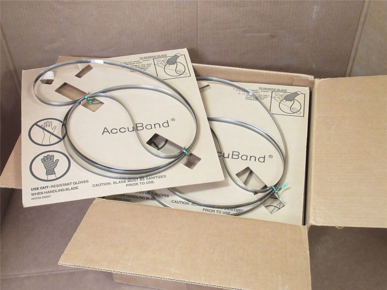 Grote Z12237; Box-25; Coiled Bandsaw Blades