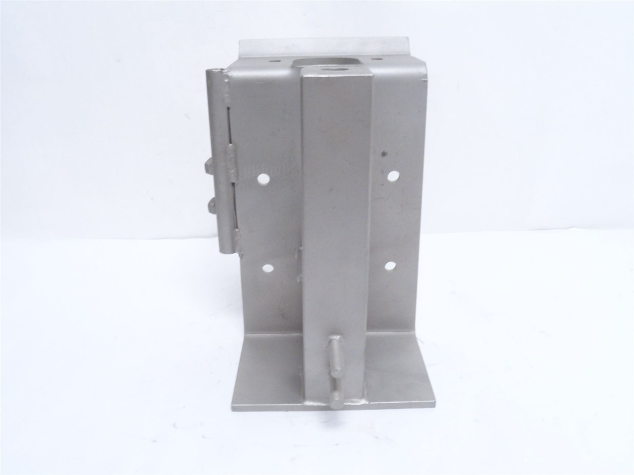 Berry Equipment WPHFR9906R; Harvester Motor Frame; SS; RH