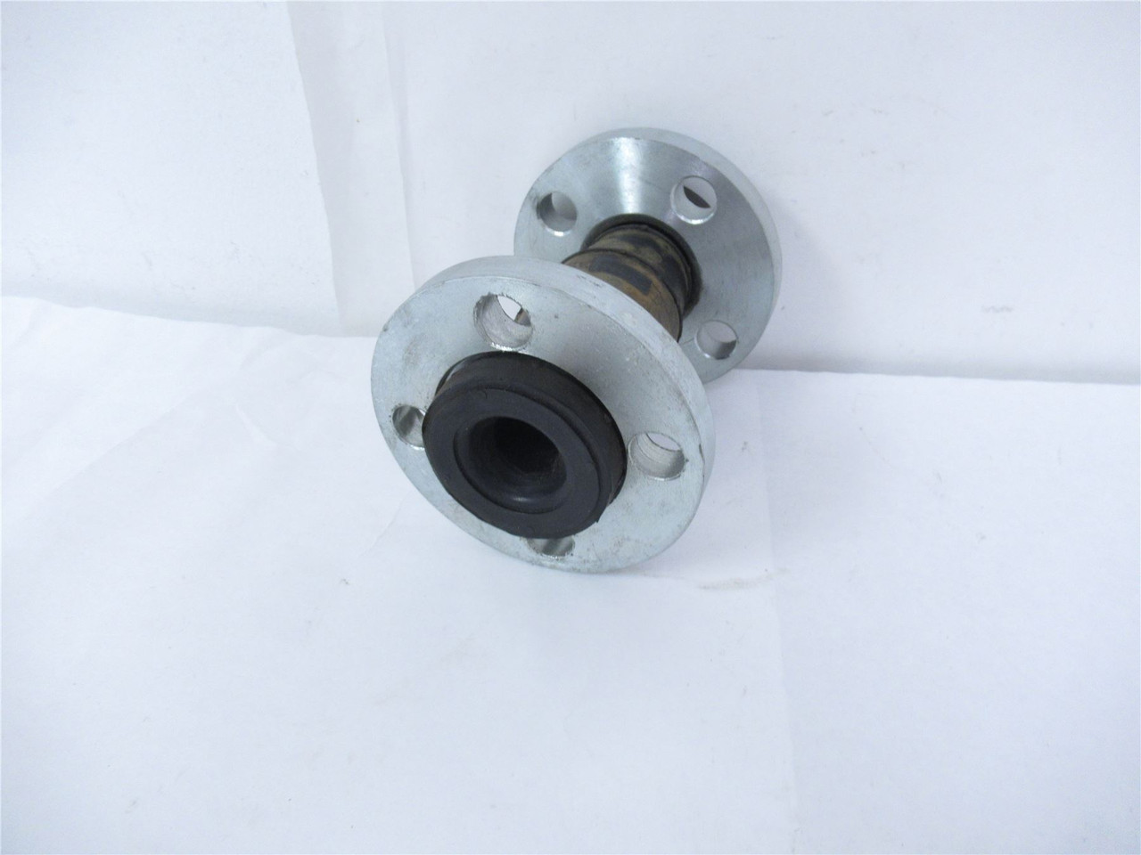 MFG 240AV-NN-1; Expansion Joint 1" Pipe 4.25"