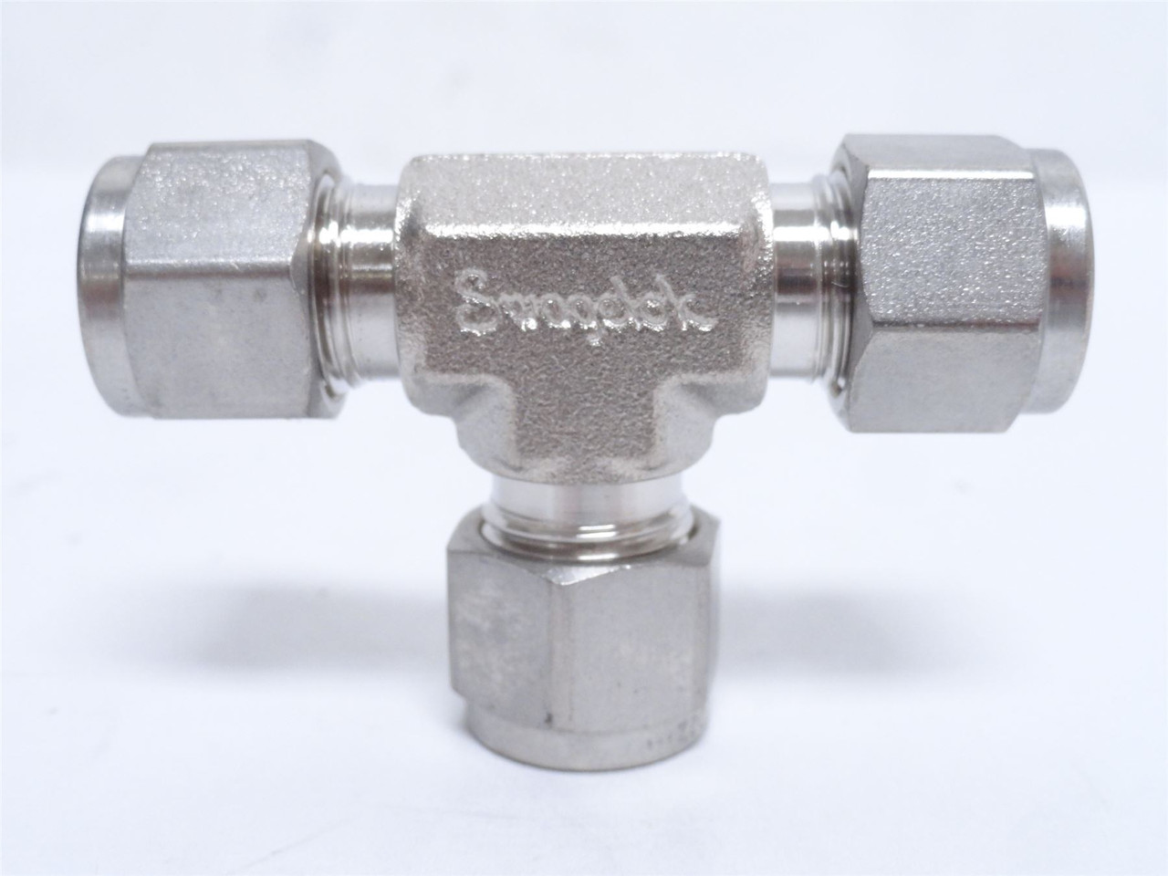 Swagelok SS-600-3; Compression Union Tee; Size: 3/8"; SS-316