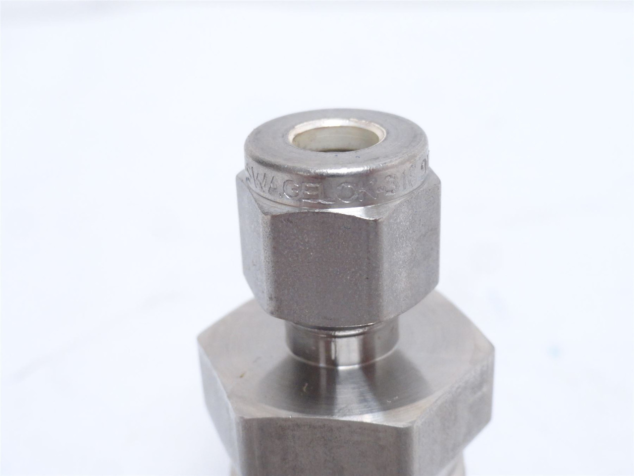 Swagelok SS-400-1-8; Adaptor; SS-316; 1/8" Tube x 1/2NPT