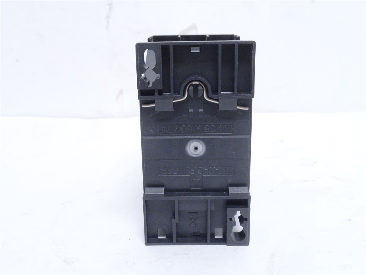 Siemens 3RT2028-1AL20; Contactor 38A; 39; 600VAC; Coil 230VAC