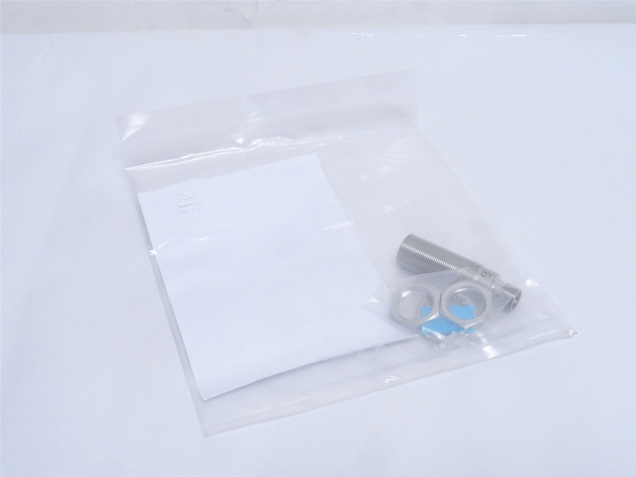 Allen-Bradley 871TM-M10NP18-D4; Proximity Sensor; 10-30VDC