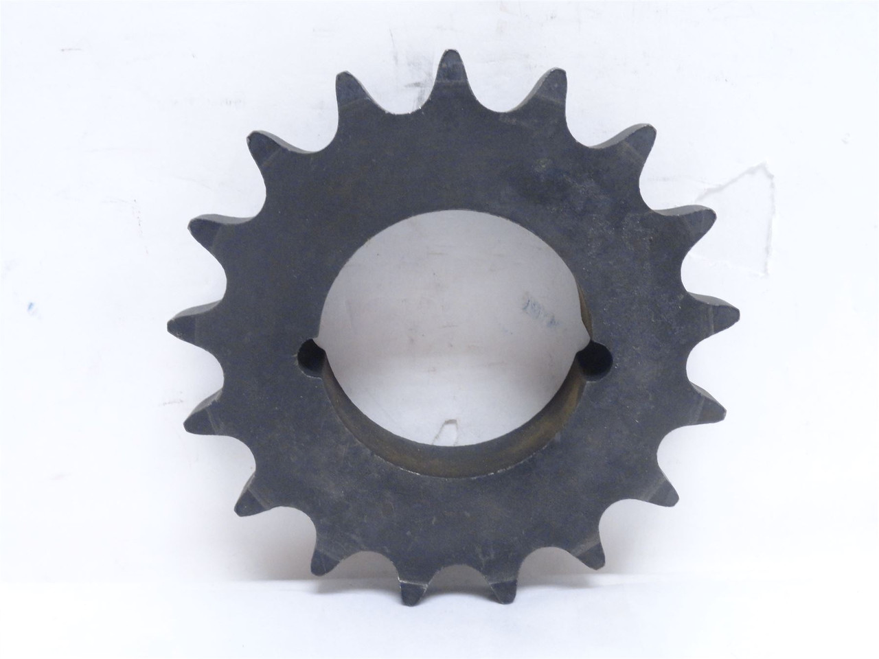 Martin 60BTB17-1610; Bushed Sprocket #60; 17-Teeth