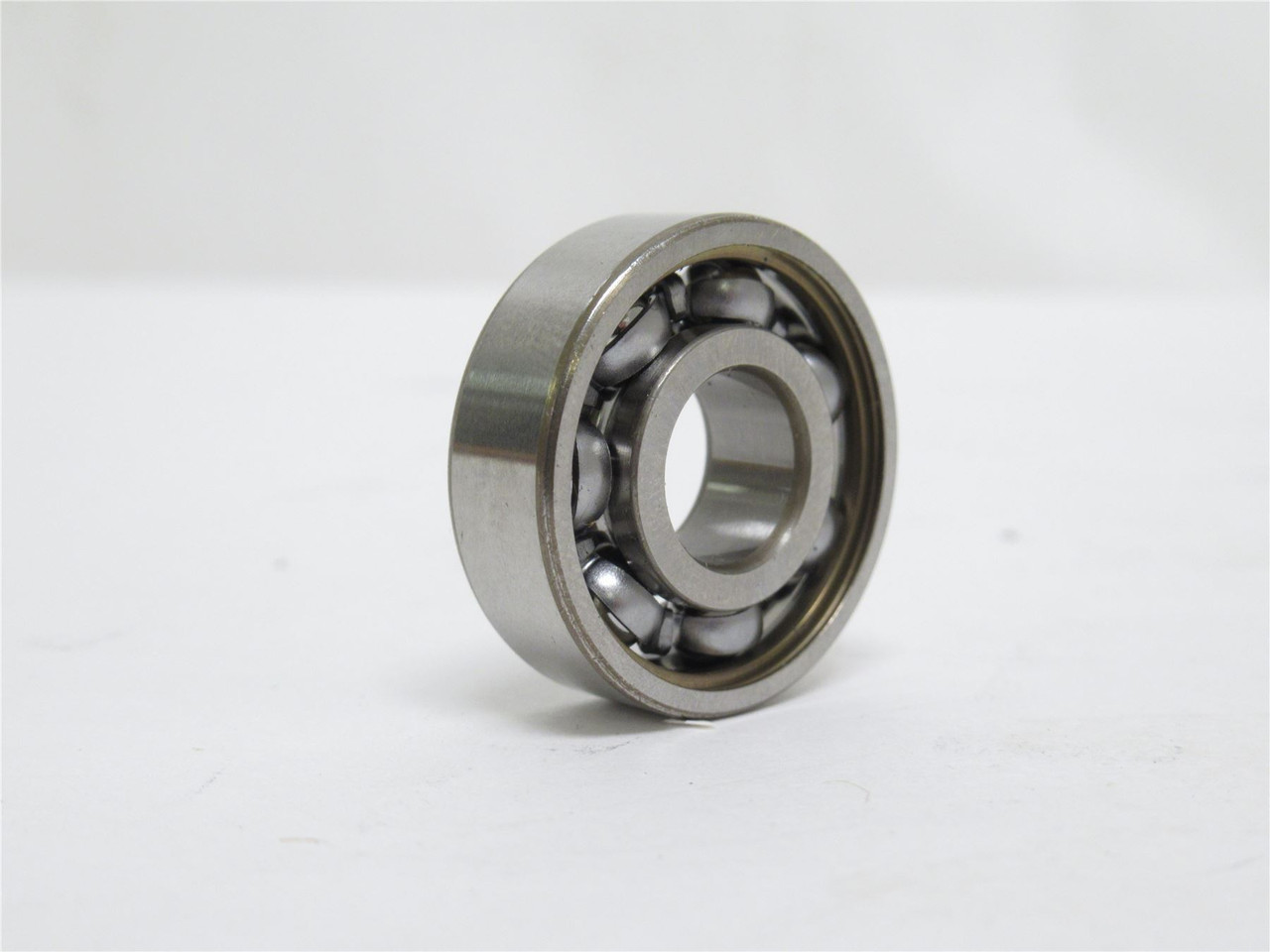SKF 6000; Ball Bearing; 10mmID x 26mmOD x 8mm Wide