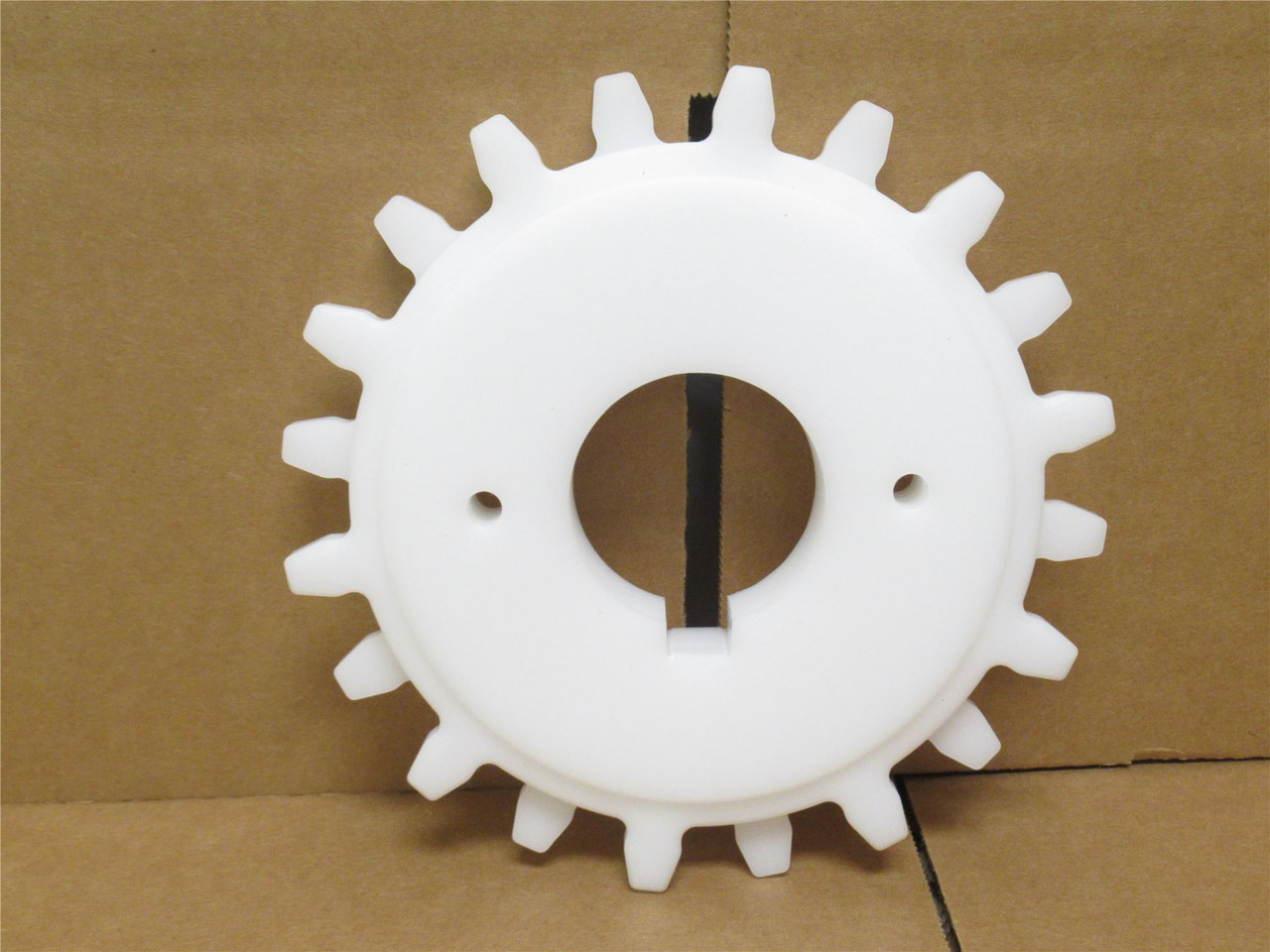 GEA LPZ00013; Drive Sprocket Ser: 2700; 10 Tooth; 2"ID