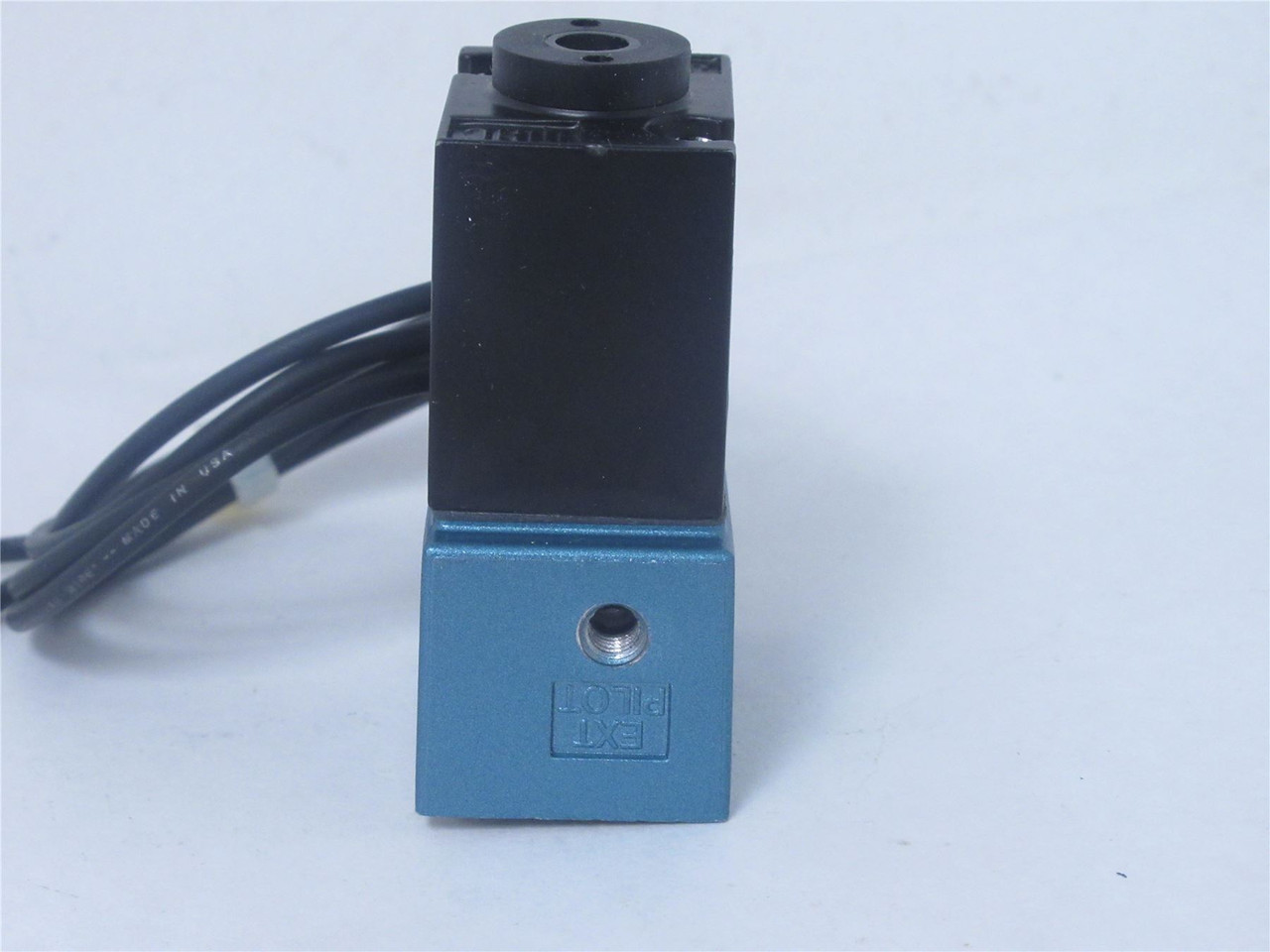Mac Valves PED-221BA; Solenoid Valve; 24V ; 60Hz ; 5.4W