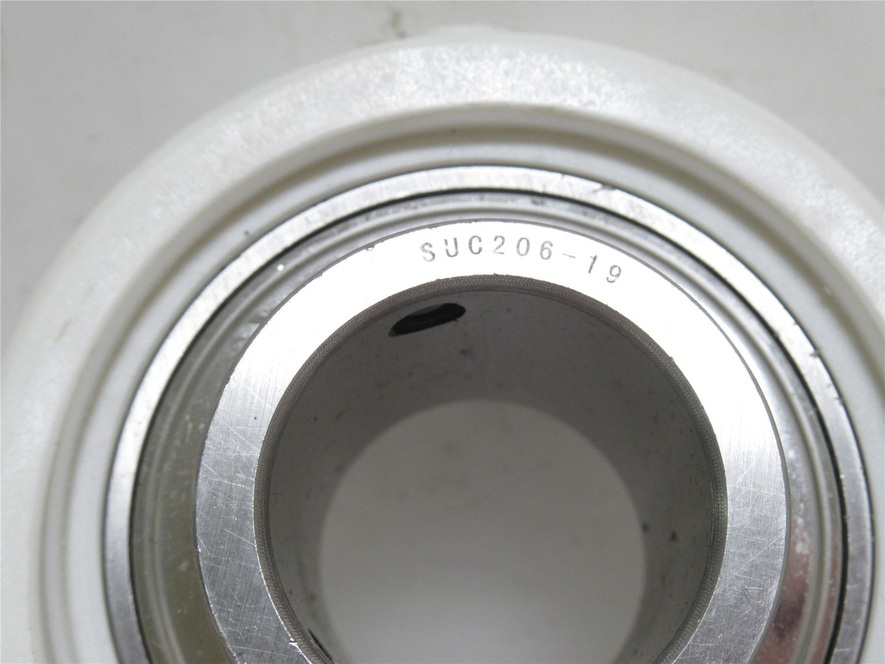 IPTCI SUCTP20619; Pillow Block Bearing; 30mmID; 2-Bolt