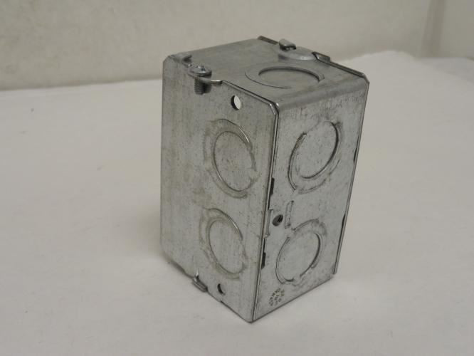 T&B GW125G ; Lot-5 Steel Gangable Masonry Box; 2-1/2" Deep