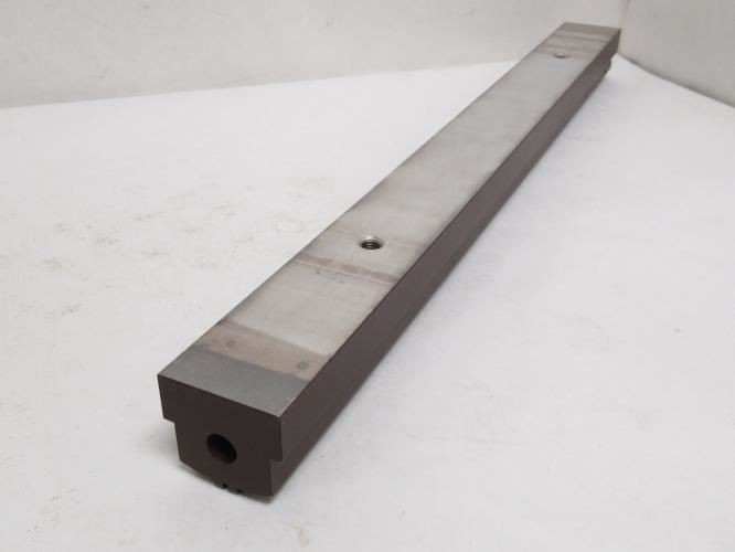 PacMac A92020006S15PBEC; Heater Bar Assy; RH Side; 23" Long