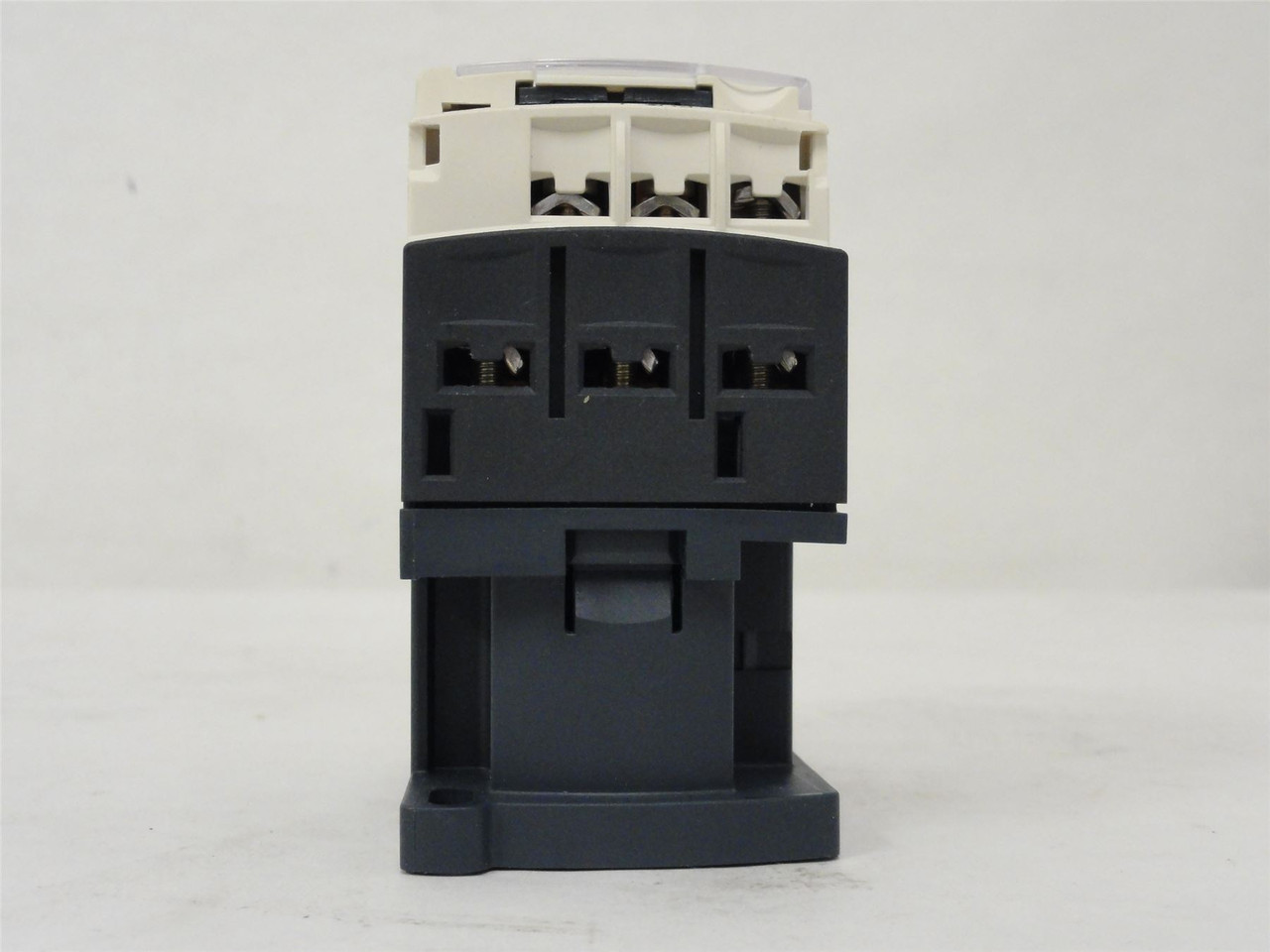 Schneider LC1D09F7; Contactor 9A; 480VAC; 3P; Coil: 110VAC