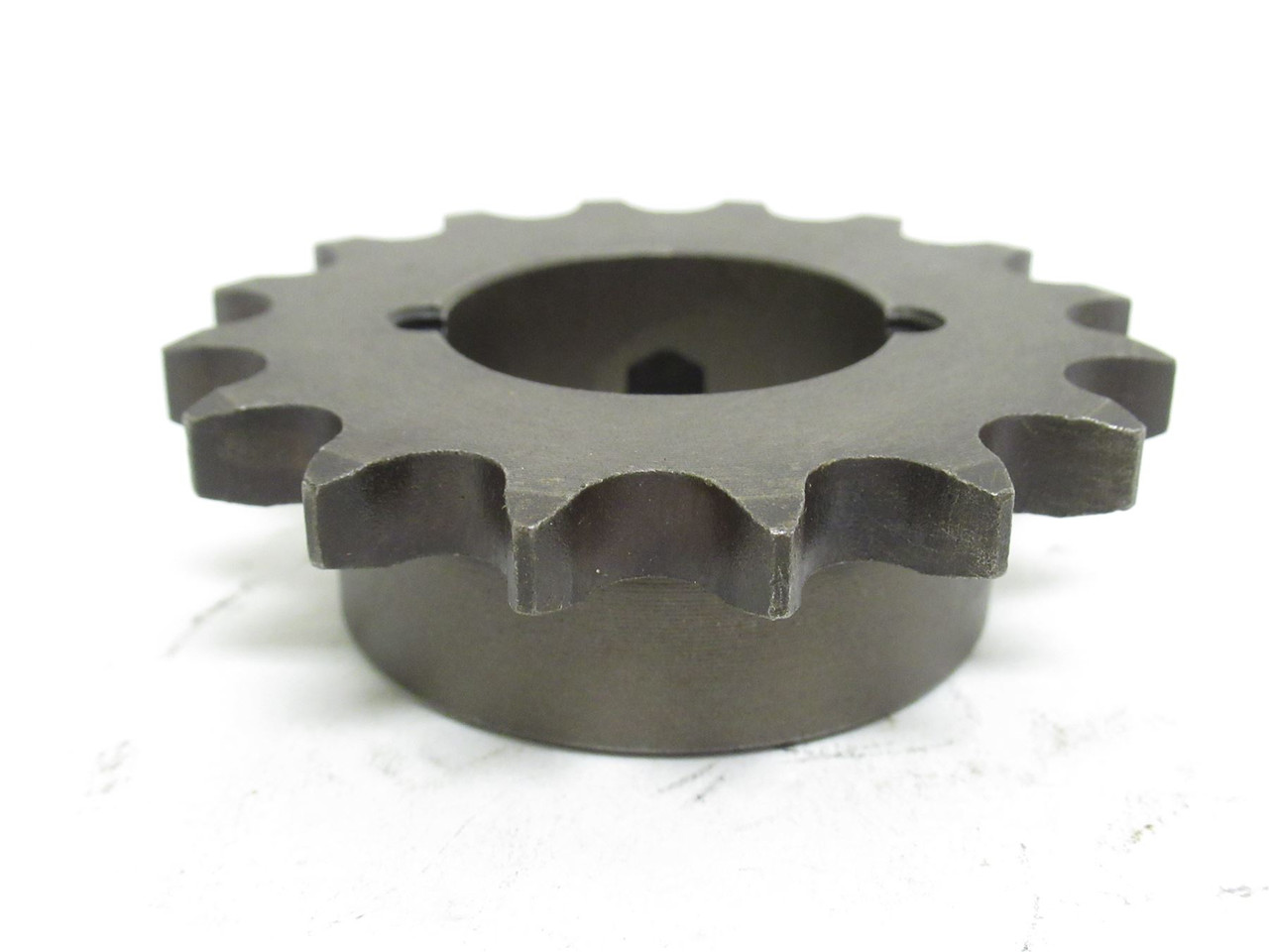 Martin 40BTB16; Bushed Sprocket # 40; 16 Teeth