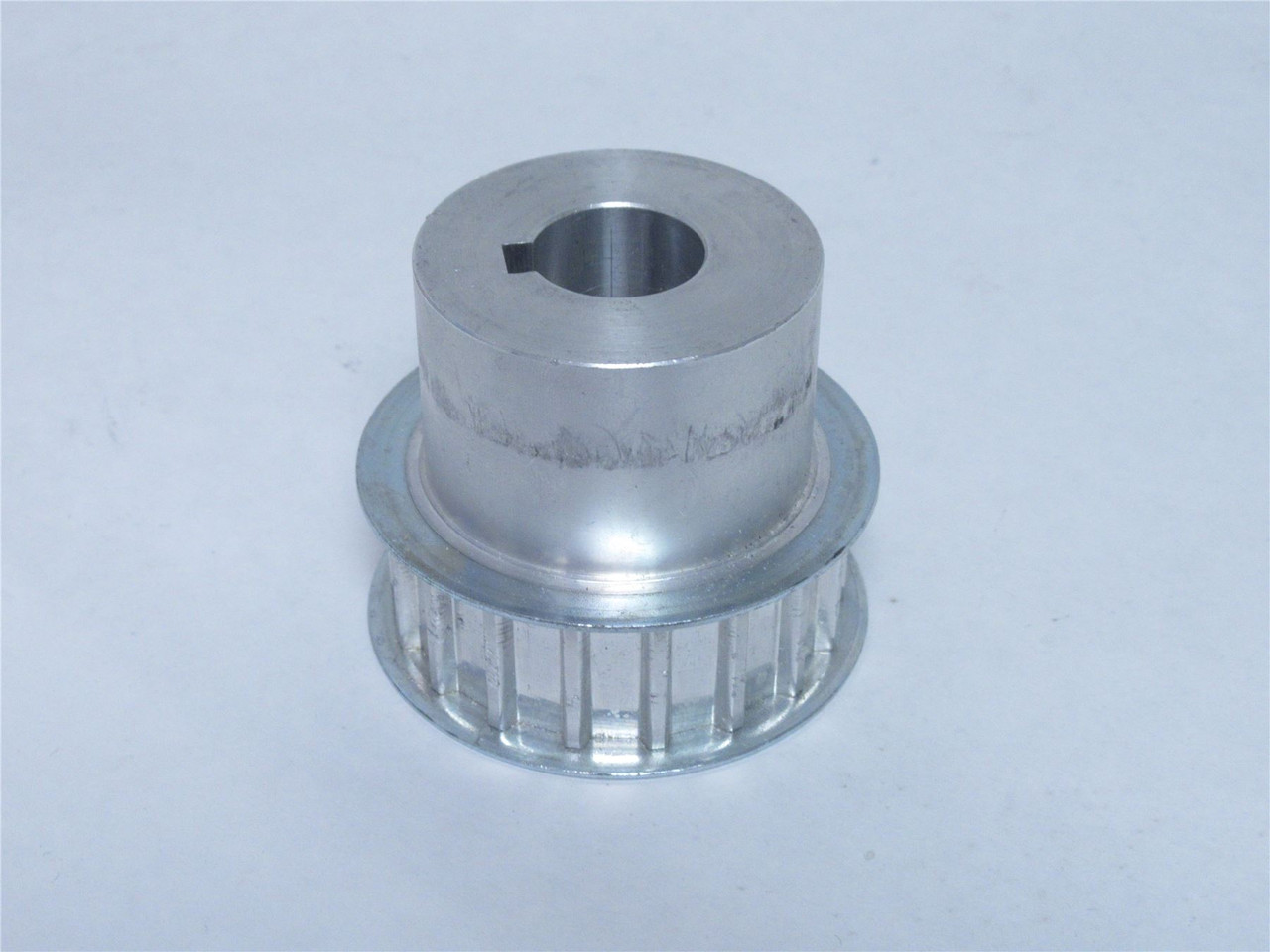 MFG- 3976372; Timing Belt Pulley; 0.74"ID; 2.41"OD; 18 Teeth