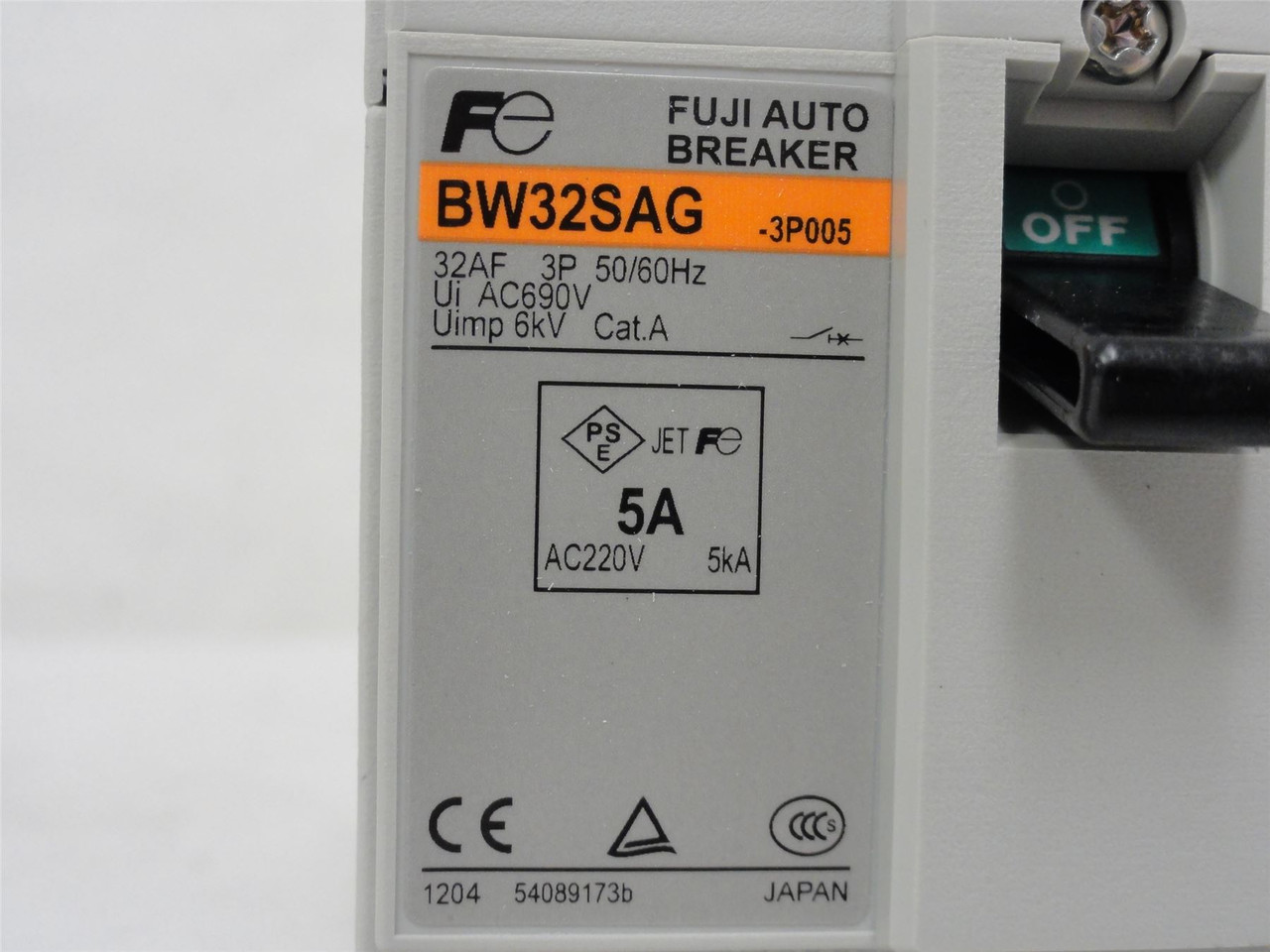 Fuji BW32SAG-3P005; Circuit Breaker; 5A; 3 Pole