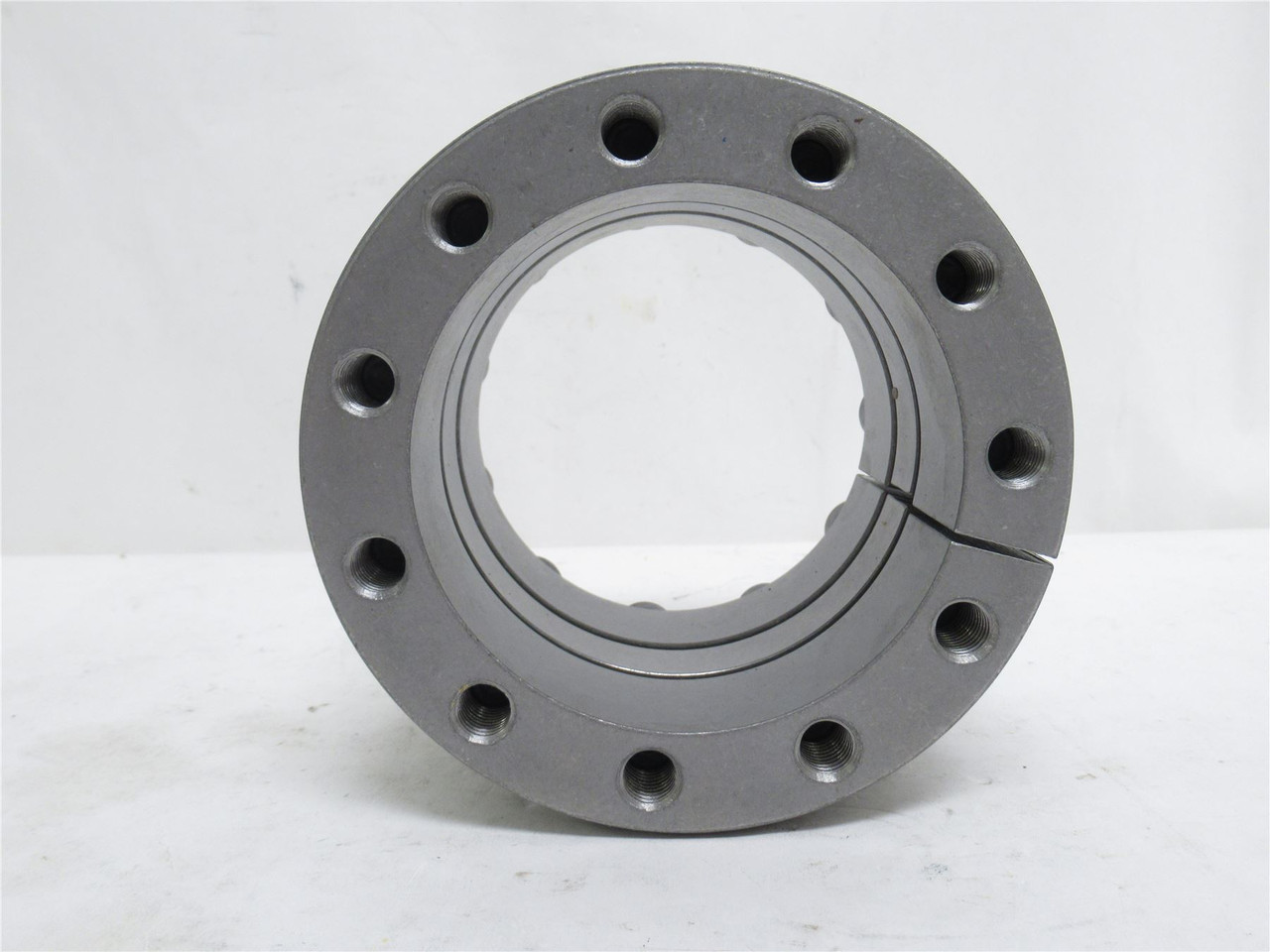 Fenner B122400; B-loc Keyless Bushing Assembly 4"ID; 5-3/4"OD