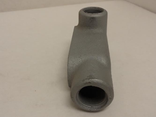 Appleton LL27 FM7; Conduit Body; Type: LL; 3/4 Fnpt