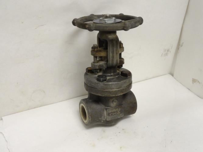 Bonney Forge H 11; Bolted Bonnet 800 Gate Valve 1-1/4NPT