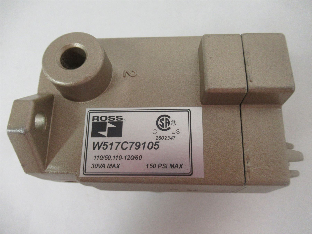 Ross W517C79105; Pneumatic Directional Valve110/120 VAC