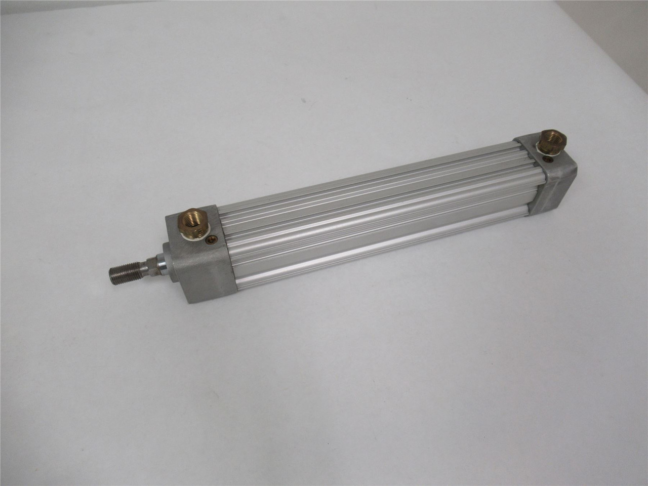 Aventics R481617236; Pneumatic Cylinder 1.5" Bore 8" Stroke