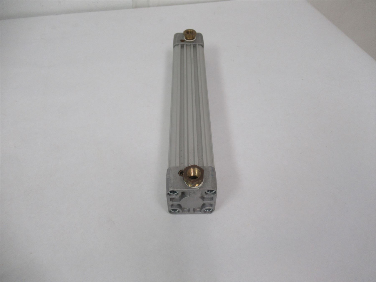 Aventics R481617236; Pneumatic Cylinder 1.5" Bore 8" Stroke